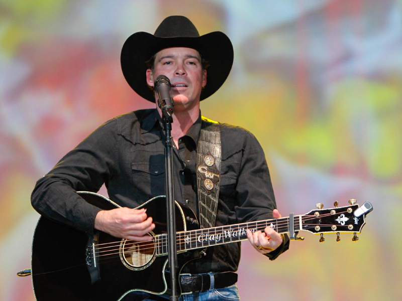 Clay Walker at Choctaw Grand Theater